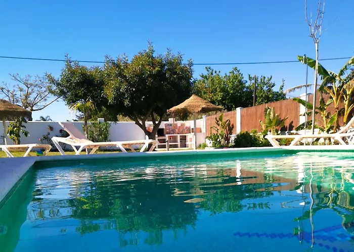 Olas De Conil * Кониль-де-ла-Фронтера