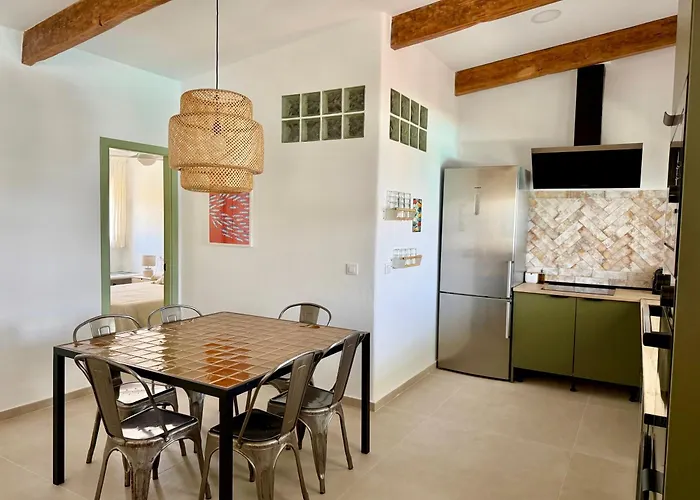 Olas De Conil * Кониль-де-ла-Фронтера