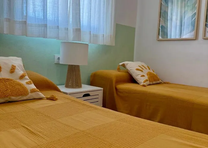 Olas De Conil * Кониль-де-ла-Фронтера